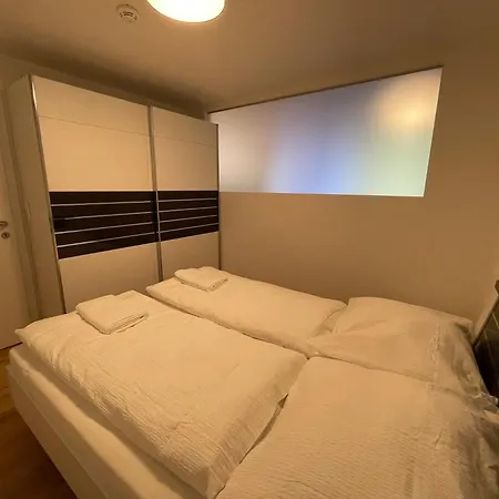 Apartment International House Mit 1 Schlafzimmern Zw Ap 5 Solden